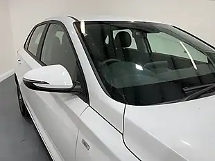 Used 2023 Hyundai I30 Se Connect White - Interior and Exterior details 6
