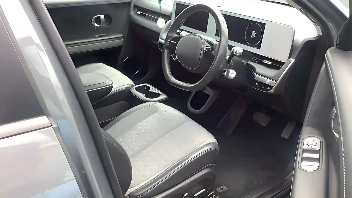 Used 2023 Hyundai Ioniq 5 Premium Grey - Interior and Exterior details 8