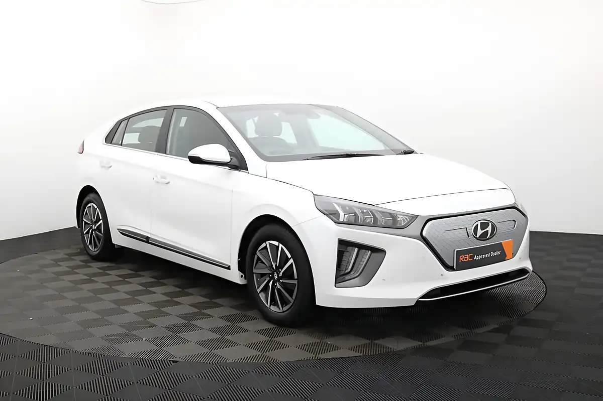 Used 2023 Hyundai Ioniq Premium Polar White - Interior and Exterior details 8