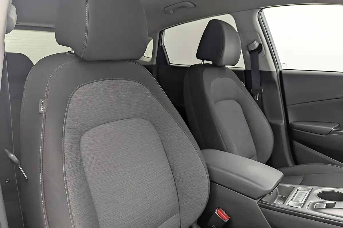 Used 2023 Hyundai Kona Premium Atlas White - Interior and Exterior details 12