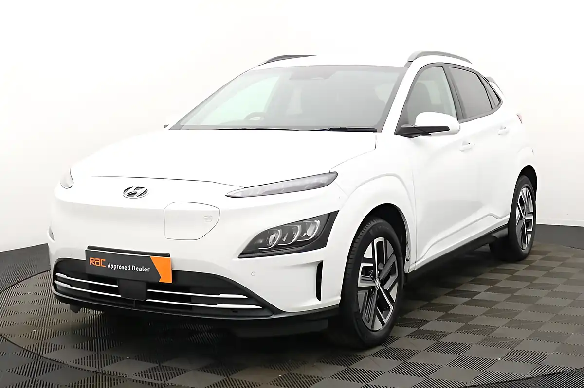Used 2023 Hyundai Kona Premium Atlas White - Interior and Exterior details 6