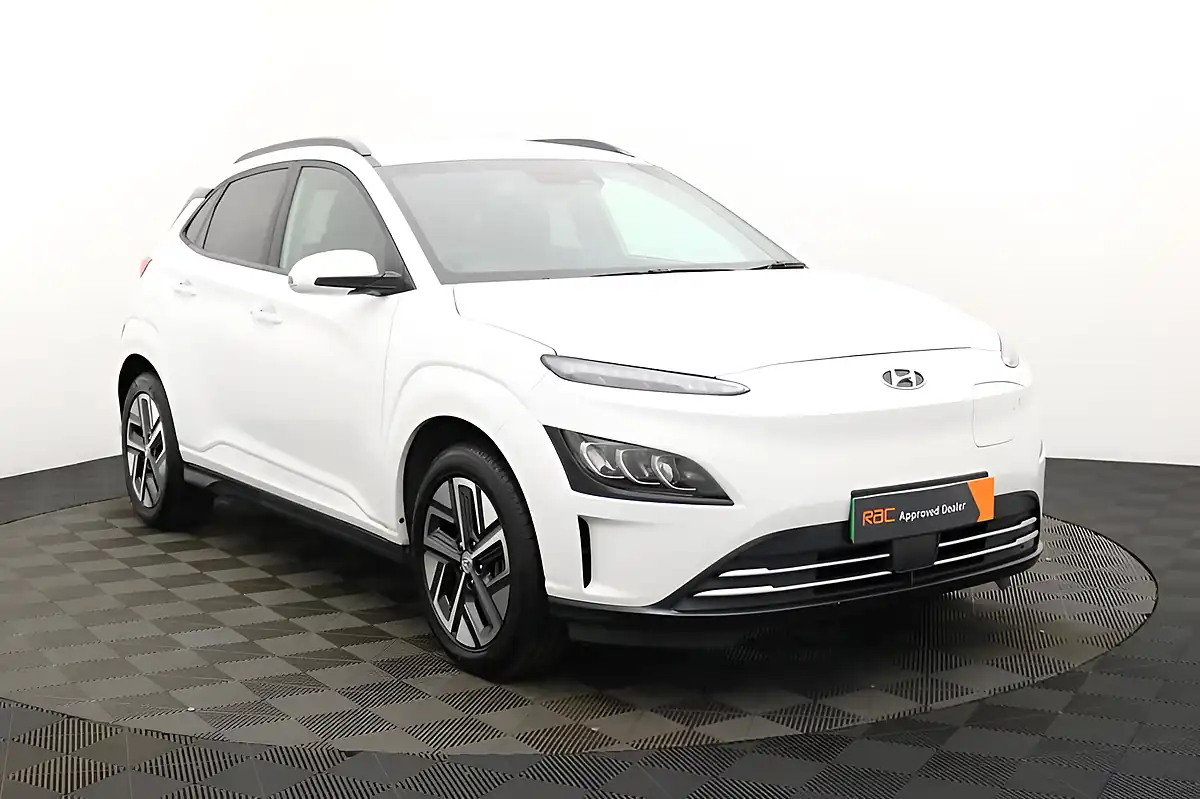 Used 2023 Hyundai Kona Premium Atlas White - Interior and Exterior details 8