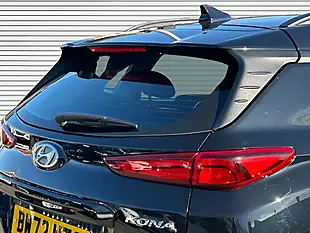 Used 2023 Hyundai Kona Se Connect Abyss Black - Interior and Exterior details 18