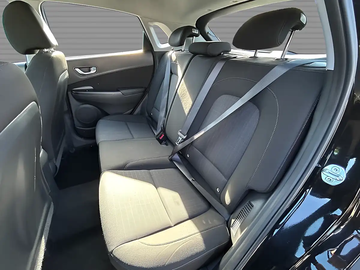Used 2023 Hyundai Kona Se Connect Abyss Black - Interior and Exterior details 19