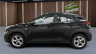 Used 2023 Hyundai Kona Se Connect Black - Interior and Exterior details 10