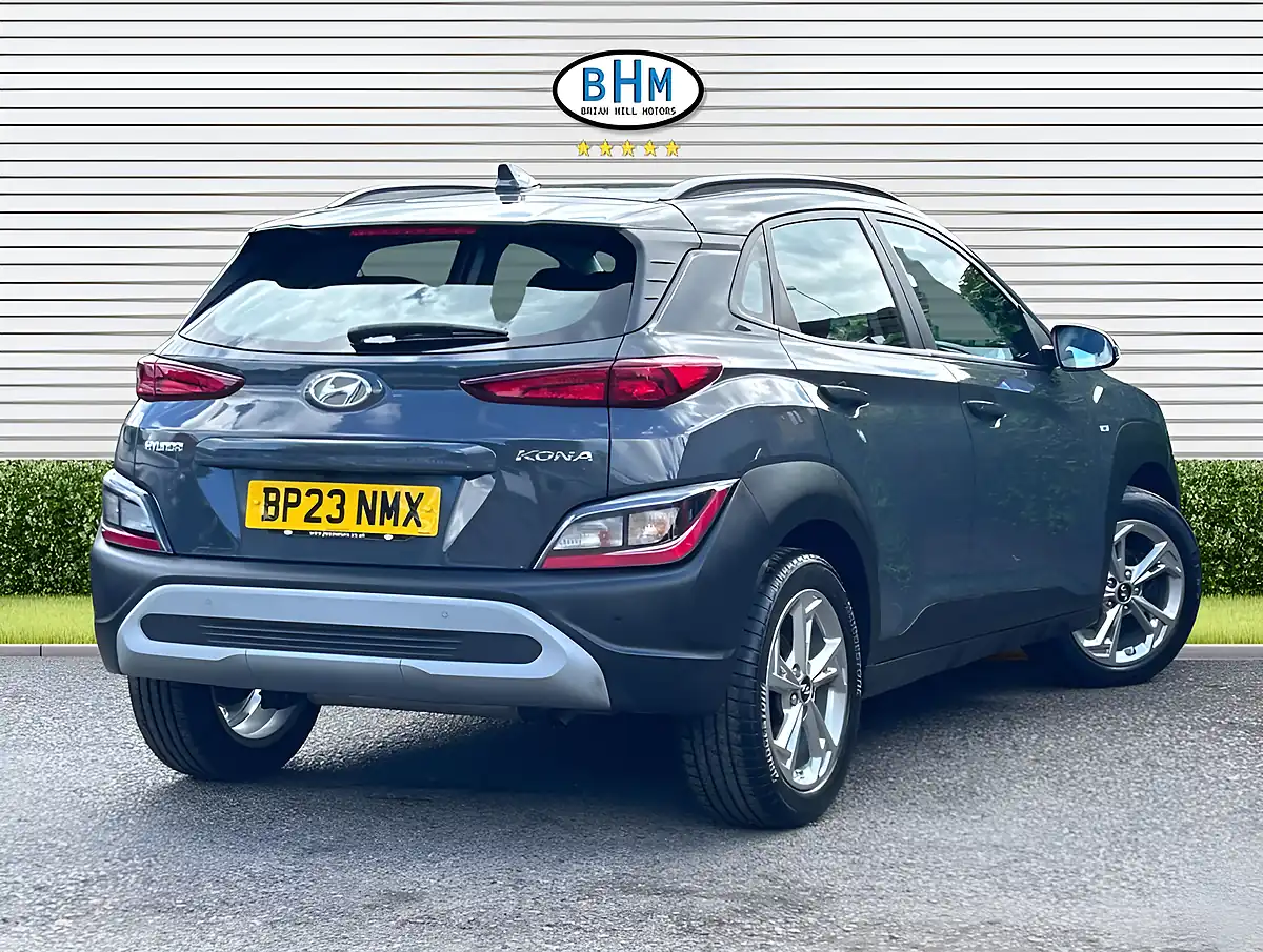 Used 2023 Hyundai Kona Se Connect Ecotronic Grey - Interior and Exterior details 17