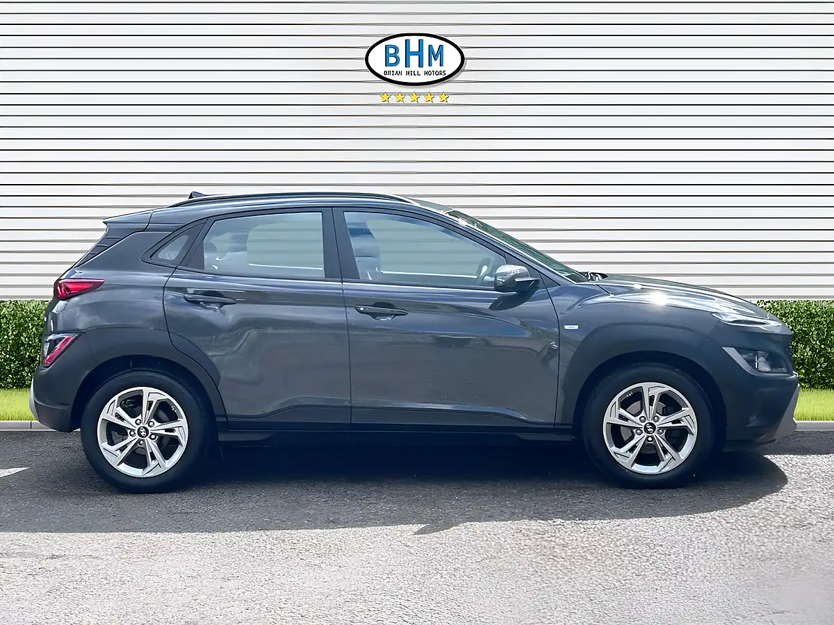 Used 2023 Hyundai Kona Se Connect Ecotronic Grey - Interior and Exterior details 2