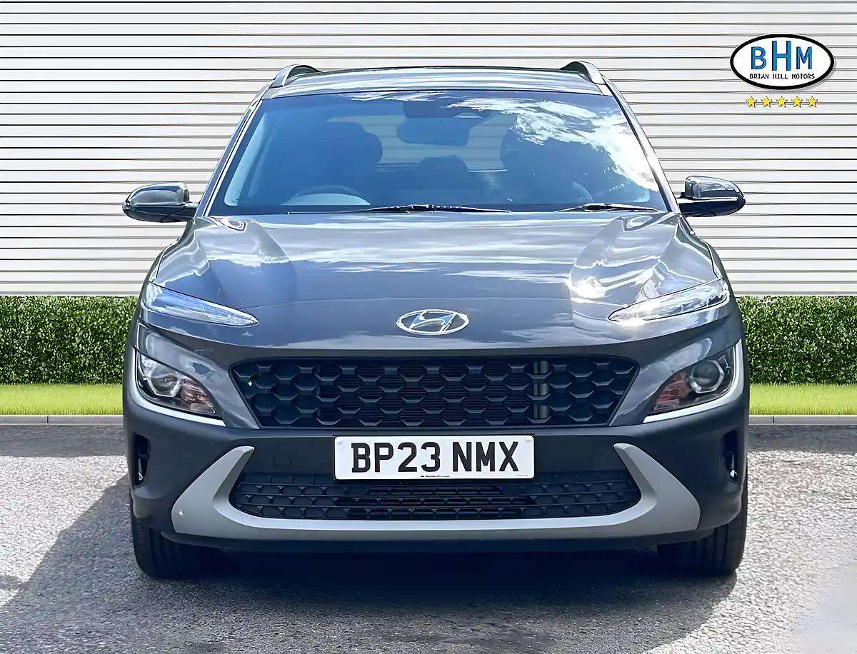 Used 2023 Hyundai Kona Se Connect Ecotronic Grey - Interior and Exterior details 3