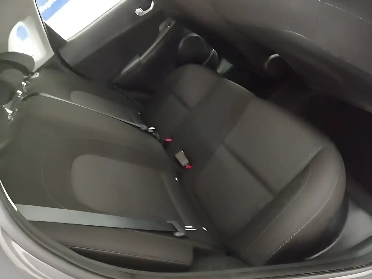 Used 2023 Hyundai Kona Se Connect Galactic Grey - Interior and Exterior details 17