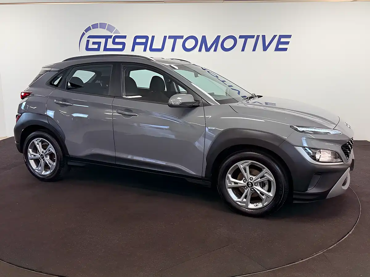 Used 2023 Hyundai Kona Se Connect Galactic Grey - Front View