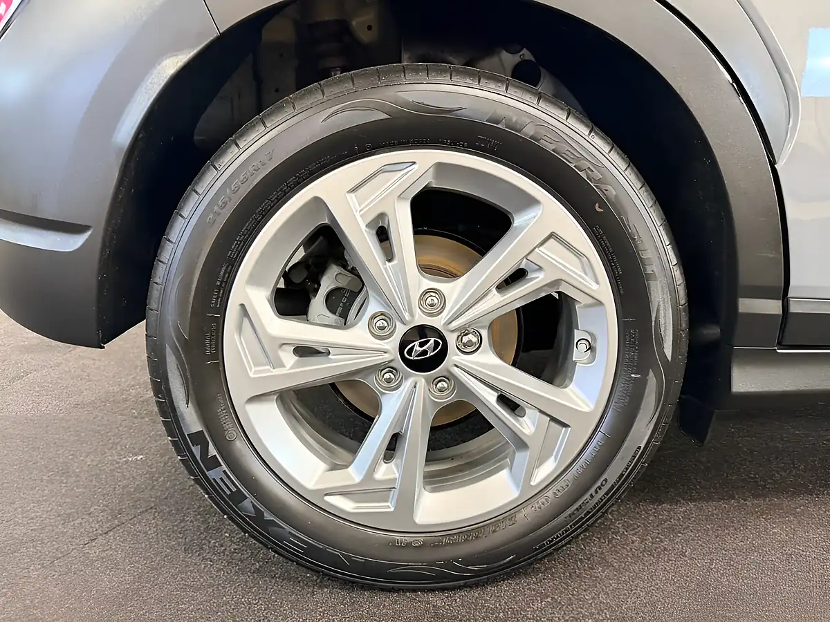 Used 2023 Hyundai Kona Se Connect Galactic Grey - Interior and Exterior details 10
