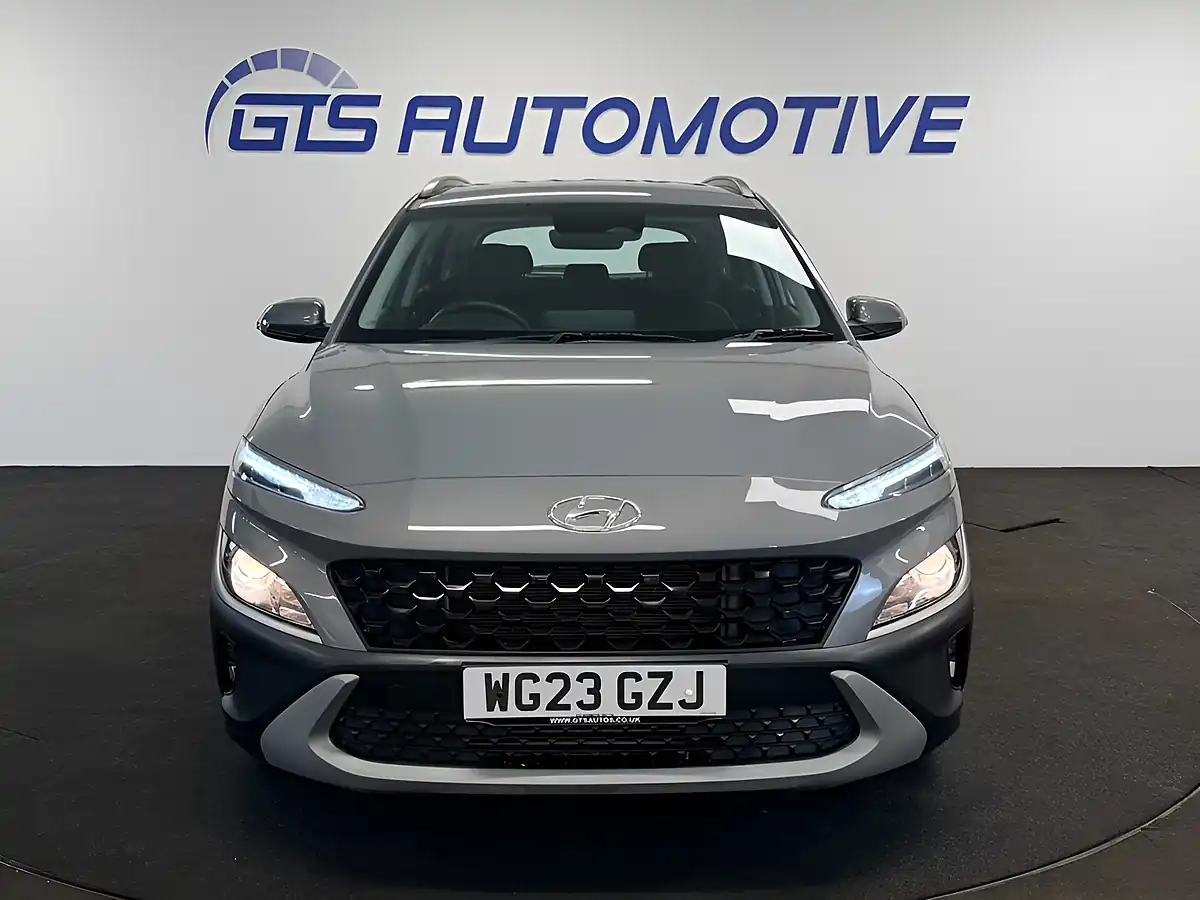 Used 2023 Hyundai Kona Se Connect Galactic Grey - Interior and Exterior details 6