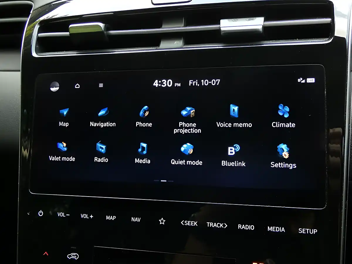 Used 2023 Hyundai Tucson Premium Dark Knight Grey Metallic - Interior and Exterior details 16