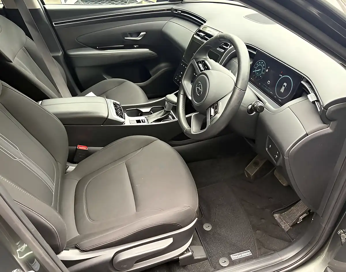 Used 2023 Hyundai Tucson Premium Grey - Interior and Exterior details 10