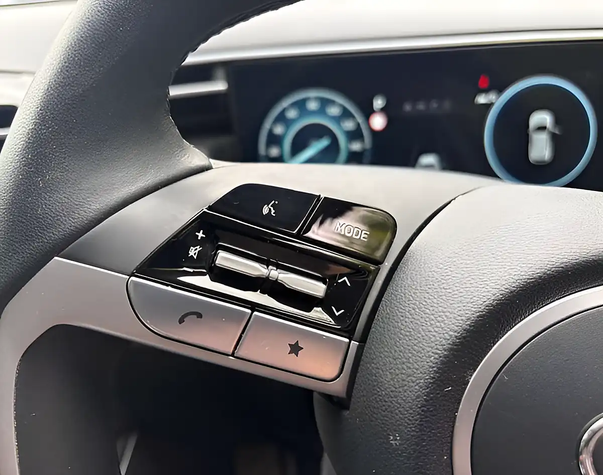 Used 2023 Hyundai Tucson Premium Grey - Interior and Exterior details 16