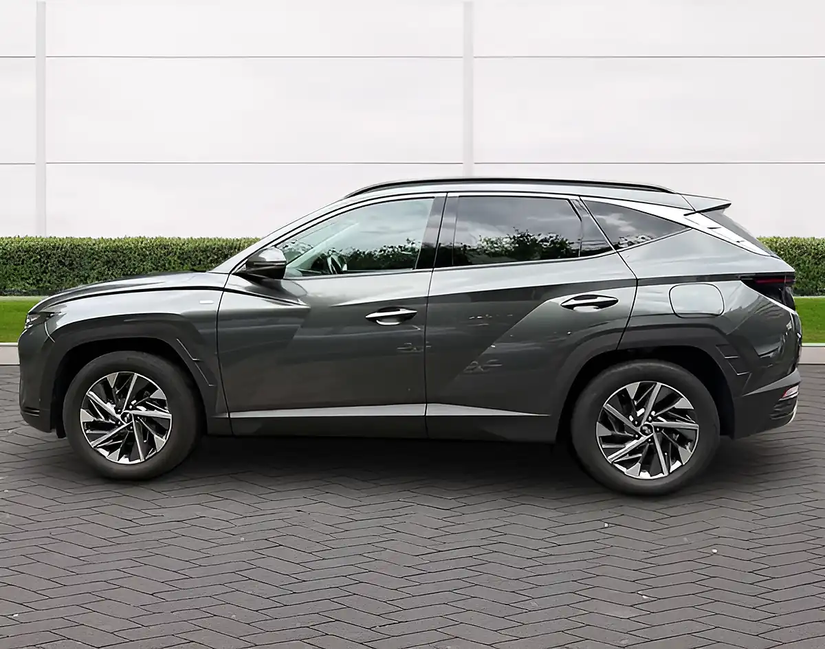 Used 2023 Hyundai Tucson Premium Grey - Interior and Exterior details 6