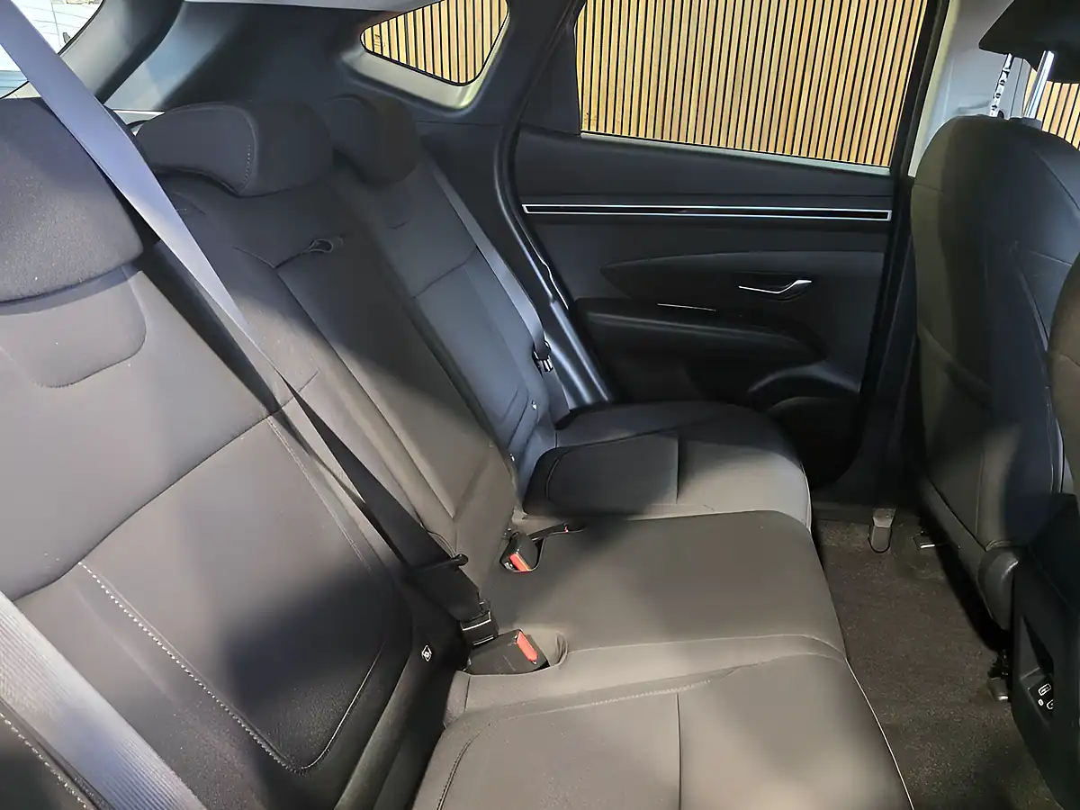 Used 2023 Hyundai Tucson Se Connect Blue - Interior and Exterior details 13