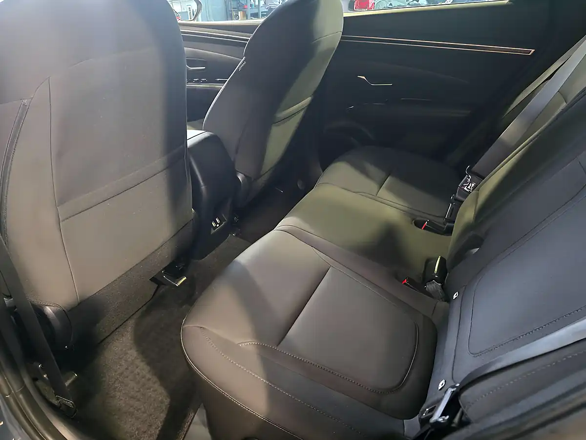 Used 2023 Hyundai Tucson Se Connect Blue - Interior and Exterior details 15