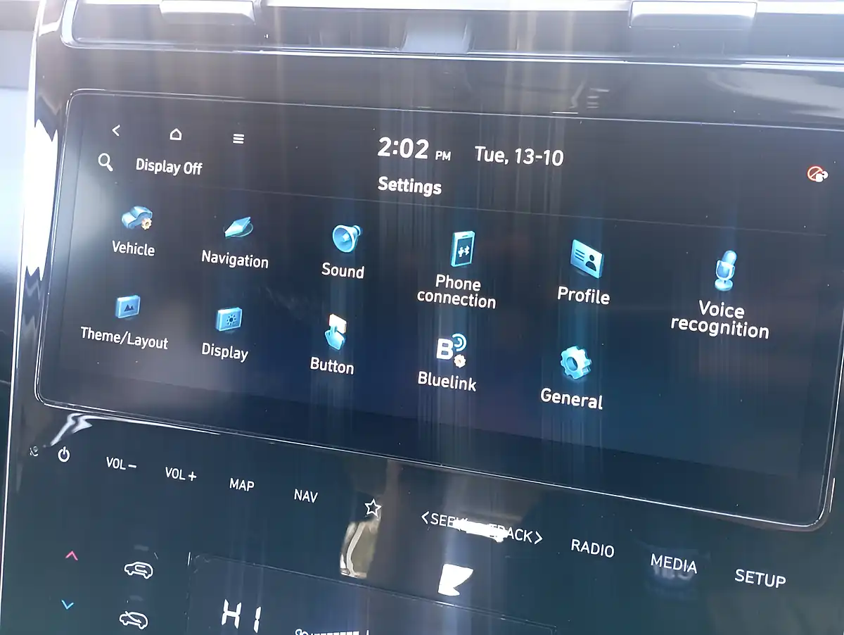 Used 2023 Hyundai Tucson Se Connect White - Interior and Exterior details 13