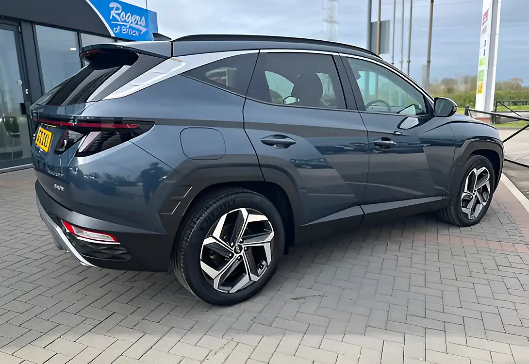 Used 2023 Hyundai Tucson Ultimate Blue - Interior and Exterior details 10