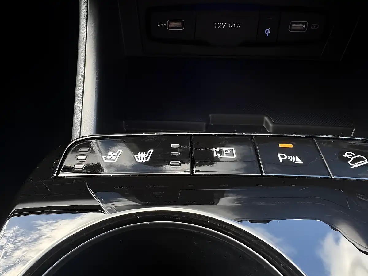 Used 2023 Hyundai Tucson Ultimate Blue - Interior and Exterior details 16