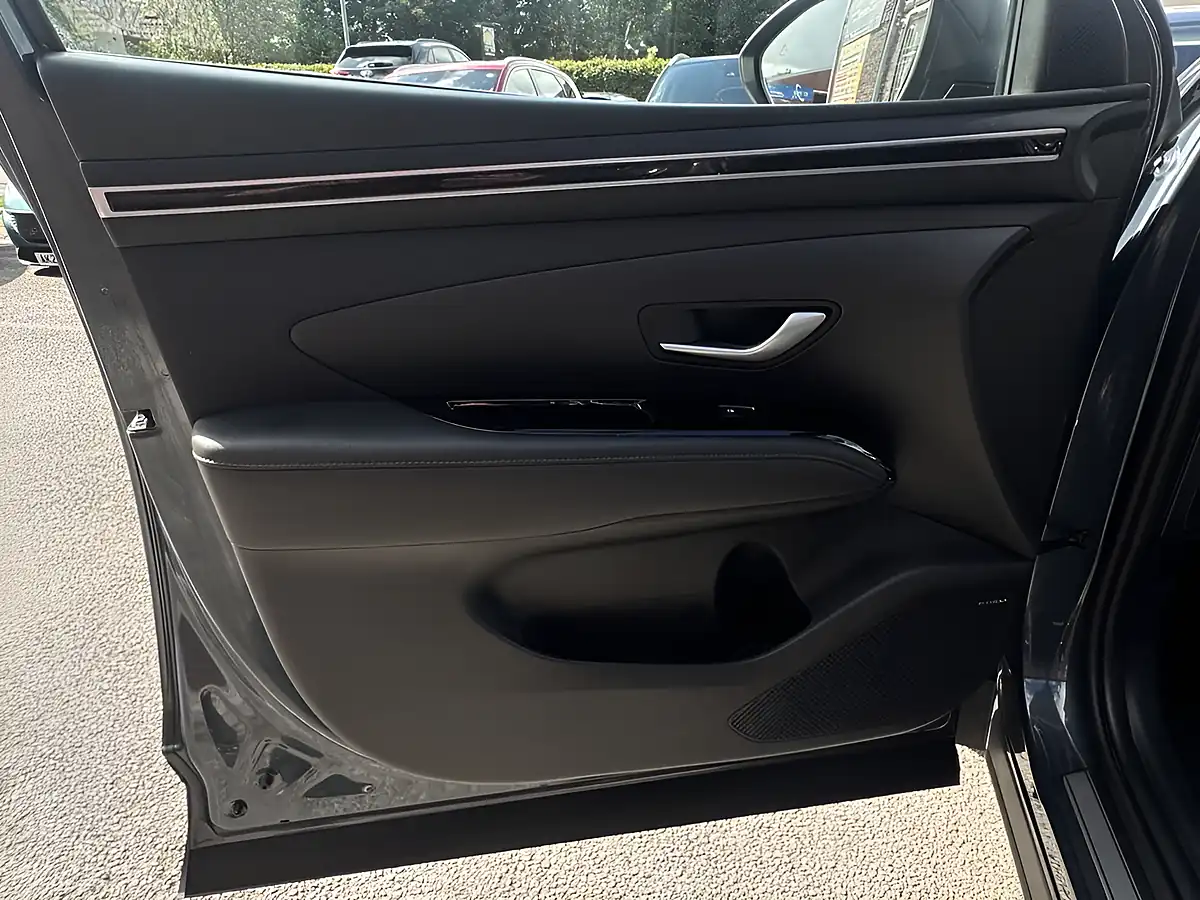 Used 2023 Hyundai Tucson Ultimate Blue - Interior and Exterior details 19