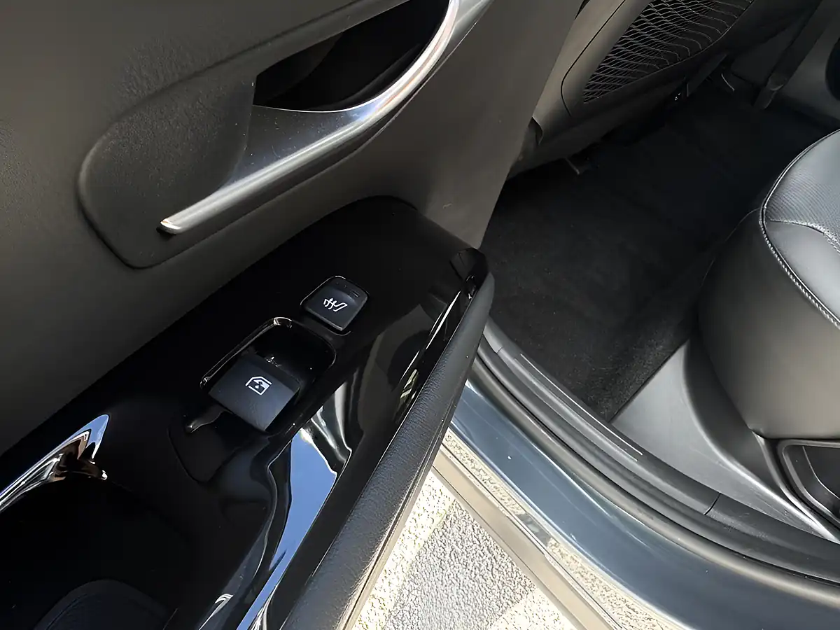 Used 2023 Hyundai Tucson Ultimate Blue - Interior and Exterior details 20