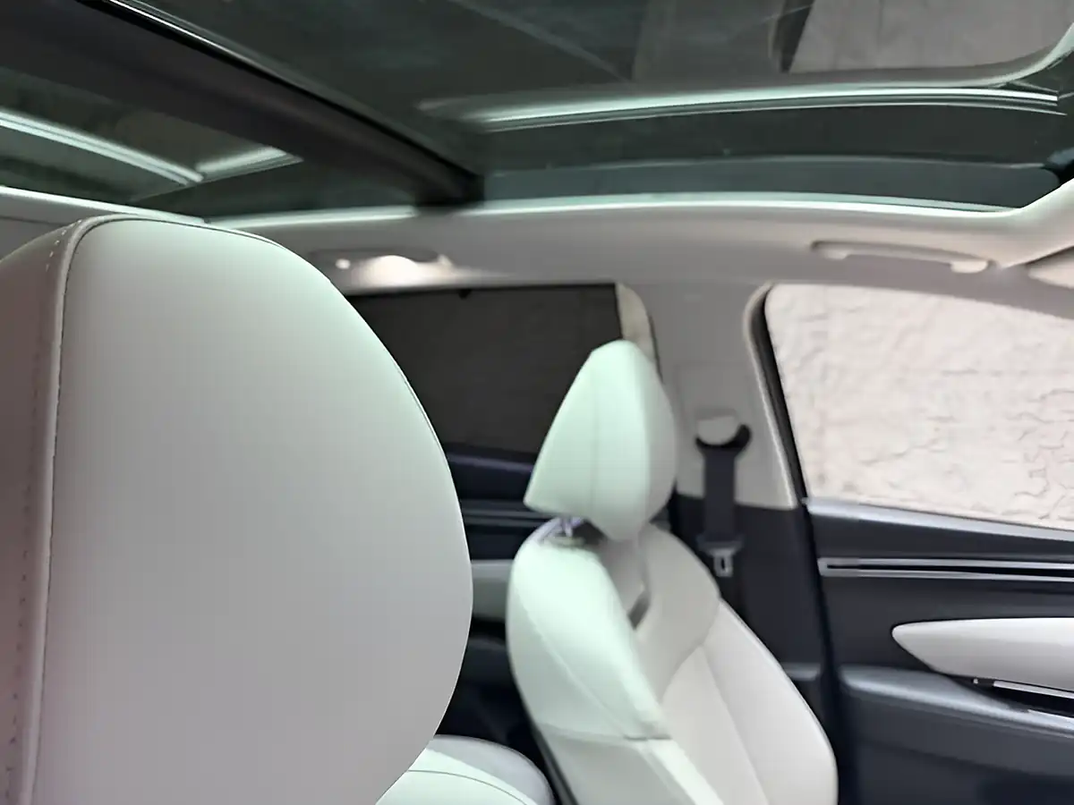 Used 2023 Hyundai Tucson Ultimate Dark Night Metallic - Interior and Exterior details 18