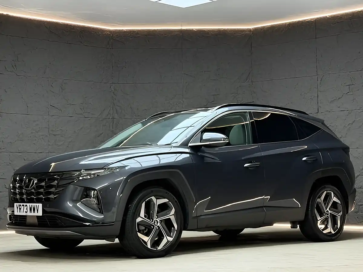 Used 2023 Hyundai Tucson Ultimate Dark Night Metallic - Interior and Exterior details 9