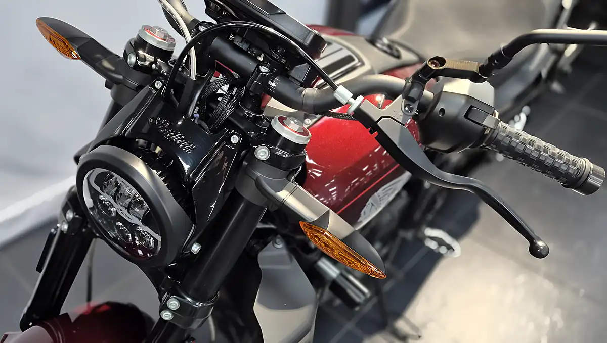 Used 2023 Indian Ftr 1200 S Maroon Metallic - Interior and Exterior details 16