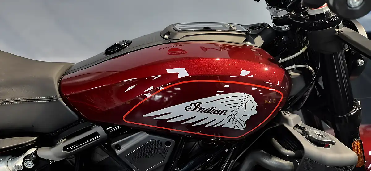 Used 2023 Indian Ftr 1200 S Maroon Metallic - Interior and Exterior details 4