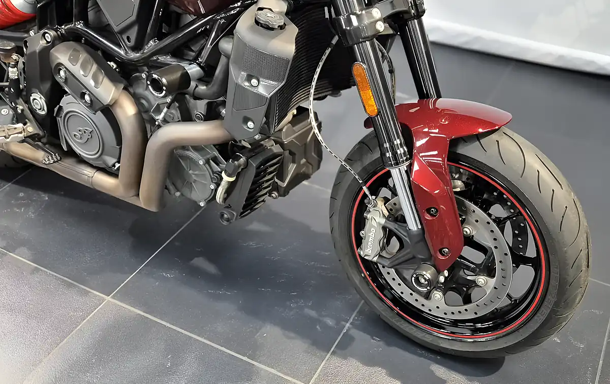 Used 2023 Indian Ftr 1200 S Maroon Metallic - Interior and Exterior details 7