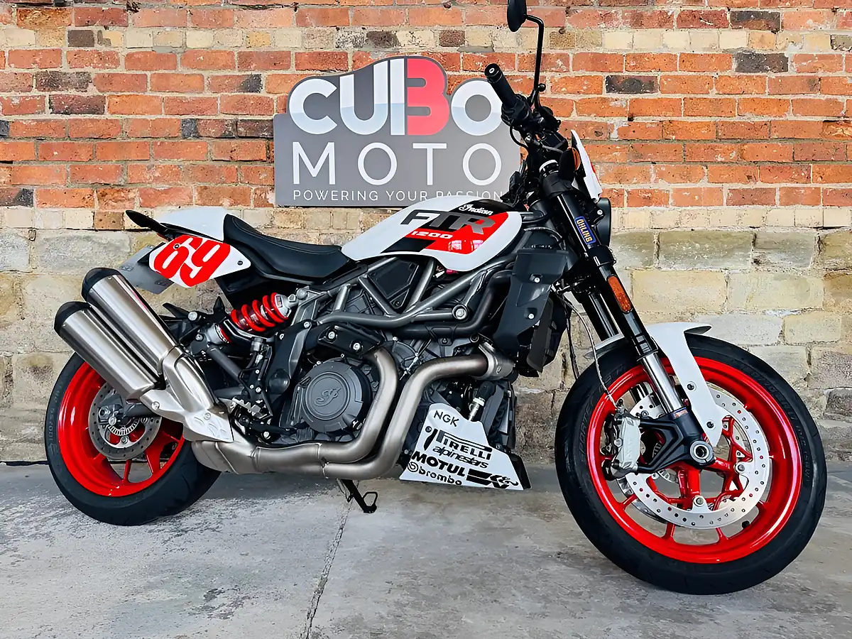 Used 2023 Indian Ftr Sport White - Front View