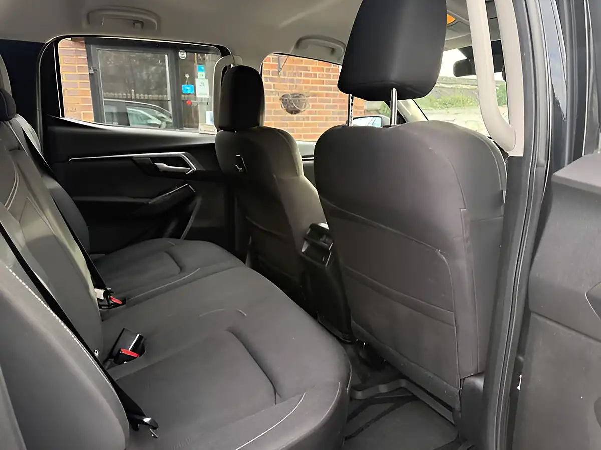 Used 2023 Isuzu D-Max DL20 Black - Interior and Exterior details 12