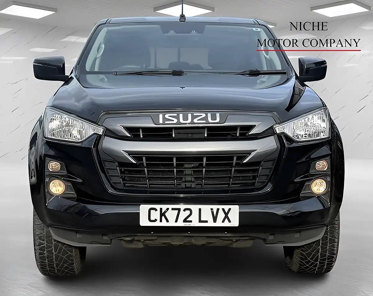 Used 2023 Isuzu D-Max DL20 Black - Interior and Exterior details 2