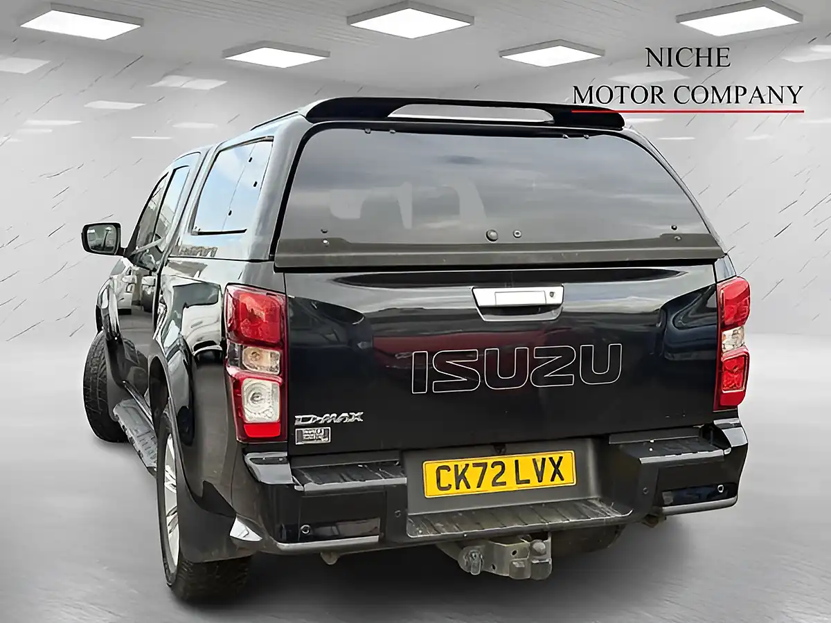 Used 2023 Isuzu D-Max DL20 Black - Interior and Exterior details 6