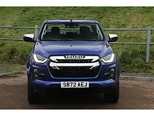 Used 2023 Isuzu D-Max DL40 Sapphire Blue - Interior and Exterior details 2