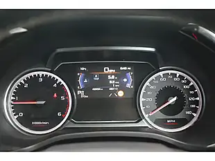Used 2023 Isuzu D-Max DL40 Sapphire Blue - Interior and Exterior details 8