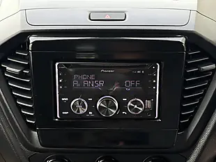 Used 2023 Isuzu D-Max Utility Double Cab White - Interior and Exterior details 16