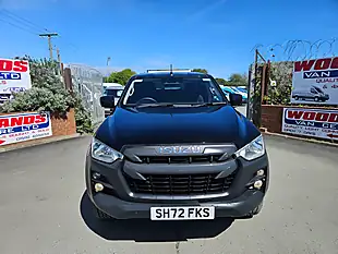Used 2023 Isuzu D-Max Utility King Cab Black - Interior and Exterior details 3
