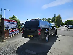 Used 2023 Isuzu D-Max Utility King Cab Black - Interior and Exterior details 8