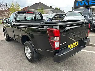 Used 2023 Isuzu D-Max Utility Pickup Black - Interior and Exterior details 3