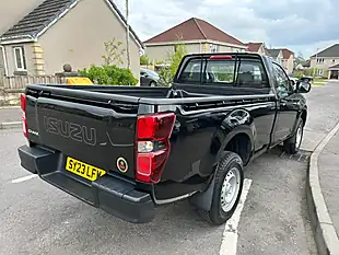 Used 2023 Isuzu D-Max Utility Pickup Black - Interior and Exterior details 5