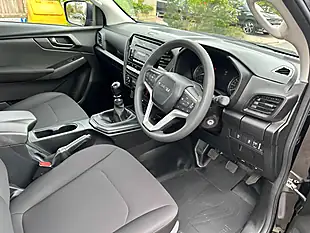 Used 2023 Isuzu D-Max Utility Pickup Black - Interior and Exterior details 8