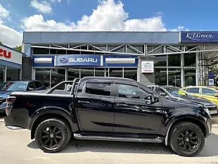 Used 2023 Isuzu D-Max V-Cross Black - Interior and Exterior details 5