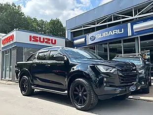 Used 2023 Isuzu D-Max V-Cross Black - Interior and Exterior details 6