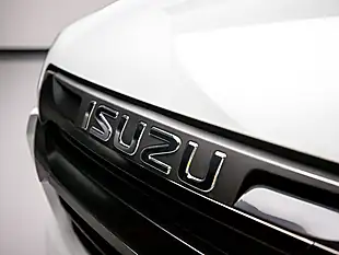 Used 2023 Isuzu D-Max V-Cross White - Interior and Exterior details 9