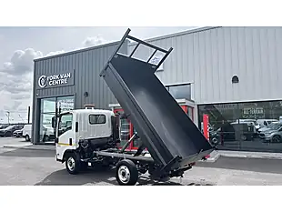 Used 2023 Isuzu Grafter N35 Tipper Swb White - Interior and Exterior details 4