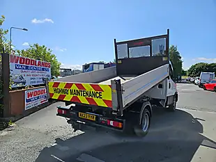 Used 2023 Iveco Daily 35c.14 Tipper White - Interior and Exterior details 8