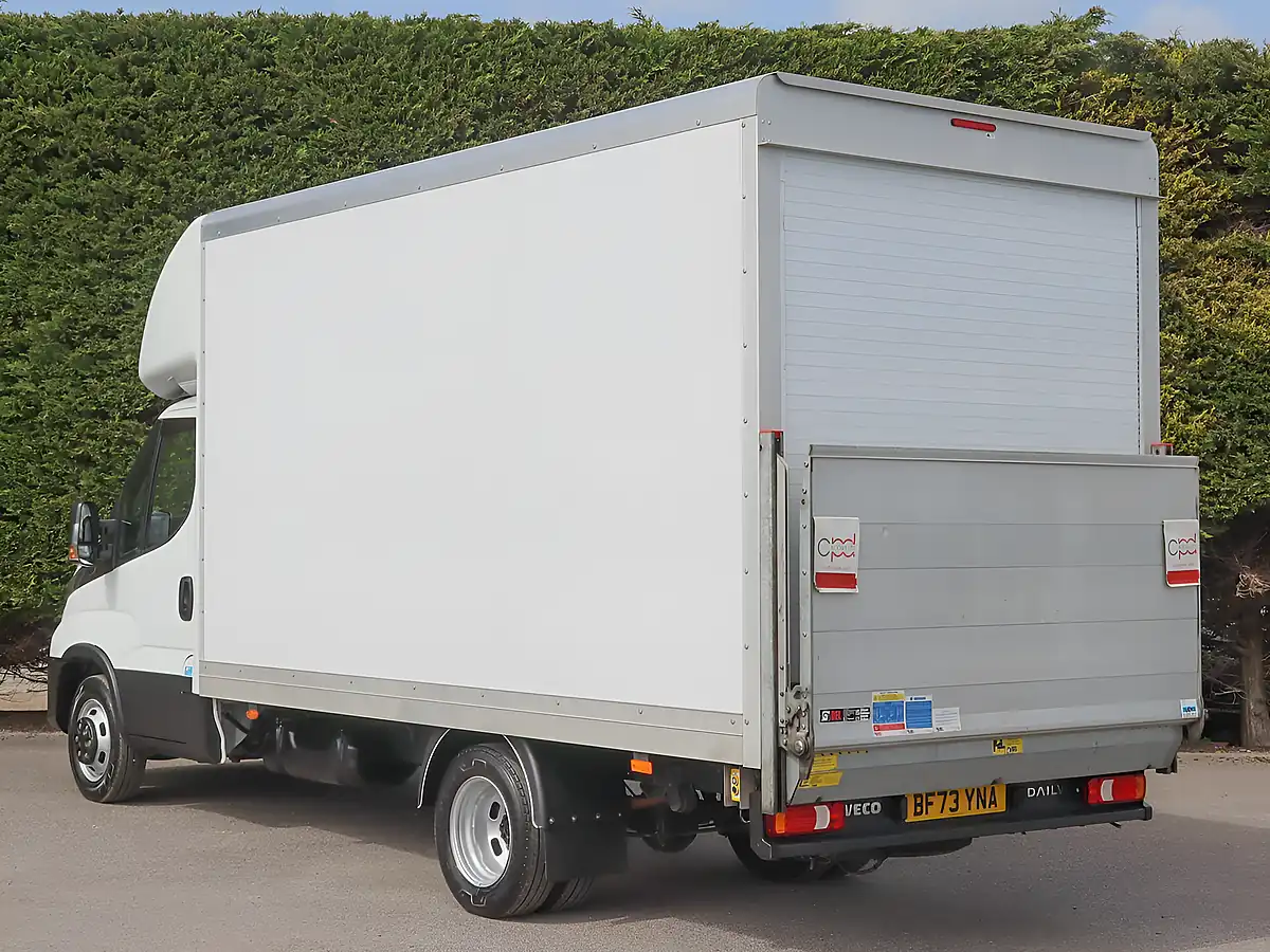 Used 2023 Iveco Daily 35C14 Drw White - Interior and Exterior details 15